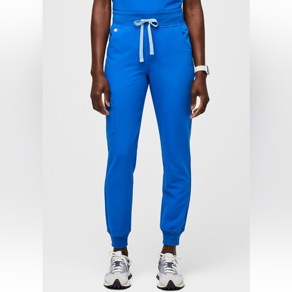 Figs high waisted Zamora jogger scrub pants small petite in royal blue